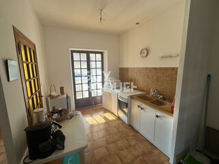  Maison � vendre 9 pi�ces 400 m�