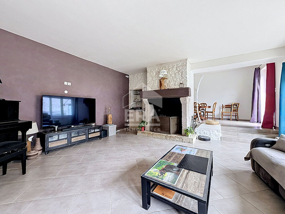 Vente Maison Demeure à vendre à Bondaroy 8 pièce(s) 223 m2 Bondaroy