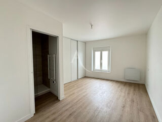  Appartement à louer 2 pièces 48 m²