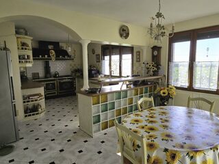  Villa � vendre 4 pi�ces 142 m�