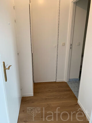  Appartement à louer 1 pièce 26 m²