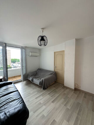  Appartement  vendre 4 pices 
