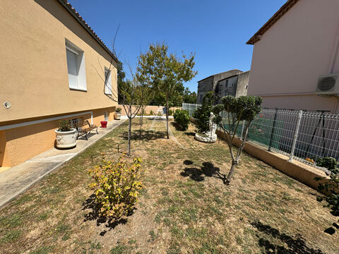   À vendre ? Maison de plain-pied avec jardin ? Proche centre-ville ? 200 000 Maison - 4 pièce(s) - 110 m²