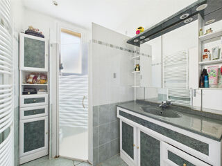  Maison  vendre 13 pices 250 m