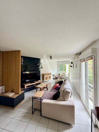  Appartement à louer 3 pièces 65 m²
