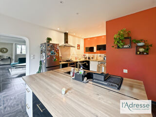  Maison � vendre 7 pi�ces 230 m�