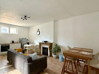  Appartement à louer 3 pièces 68 m²