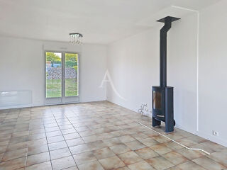  Maison à louer 6 pièces 144 m²