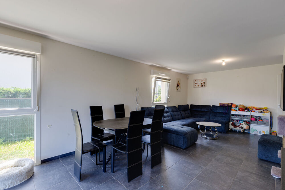 Bel appartement familial en duplex avec jardin 89.07 m²