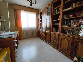  Maison � vendre 6 pi�ces 243 m�