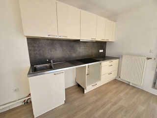 Location Appartement Appartement 3 pièces à louer à Évry Courcouronnes - Réf 16860 Evry courcouronnes