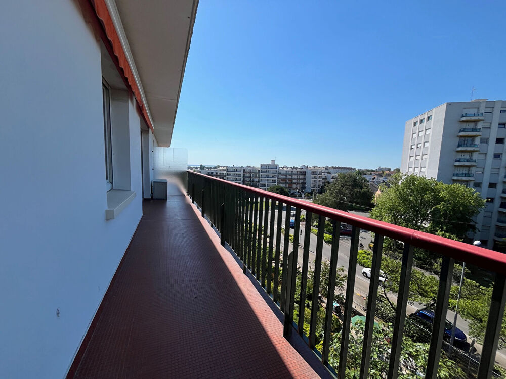 Appartement 6 pièces 140 m² · à Saint Nazaire · 140 m² · 332 850 €