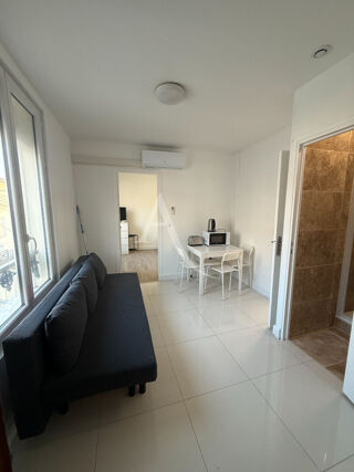  Appartement à louer 2 pièces 26 m²
