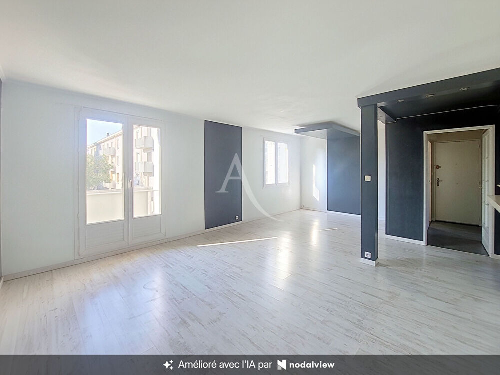 À VENDRE - CHOLET - APPARTEMENT LUMINEUX
