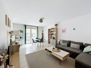  Appartement à louer 3 pièces 71 m²