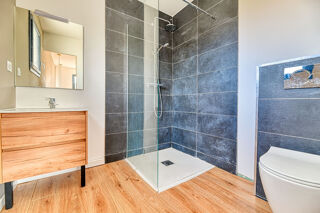  Maison  vendre 6 pices 231 m