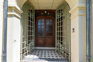  Maison à vendre 11 pièces 421 m²