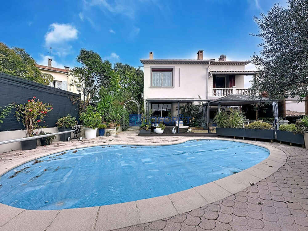 Vente Maison Maison spacieuse à vendre à Draguignan avec piscine et vue dégagée ! Draguignan