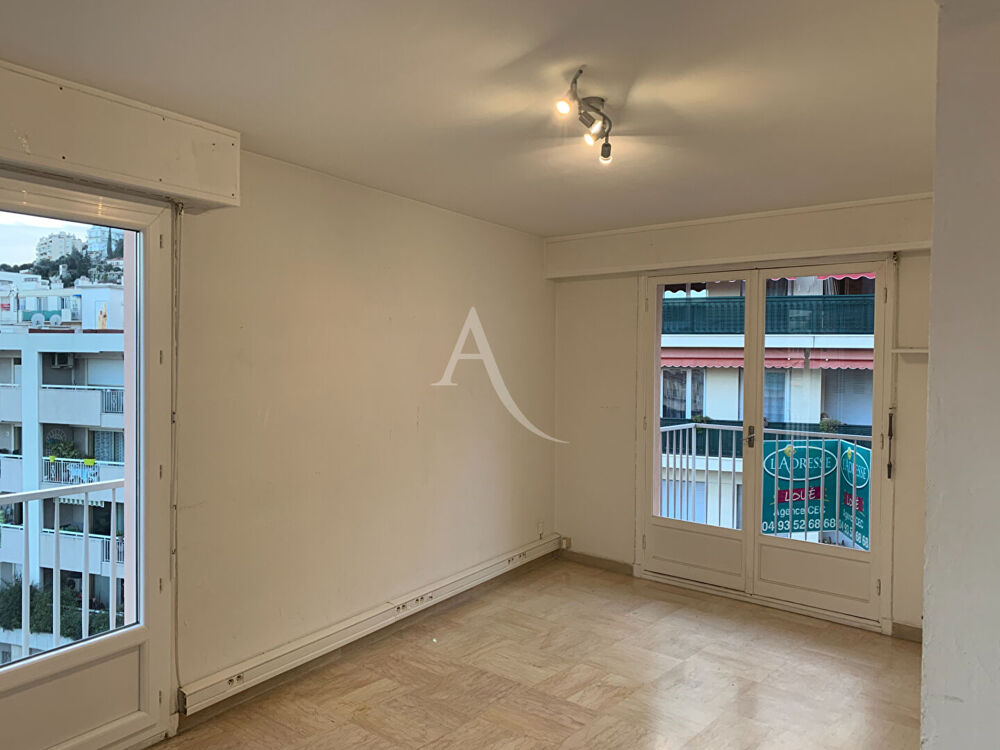 Location Appartement 2 PIECES - RUE JEAN CANAVESE Nice
