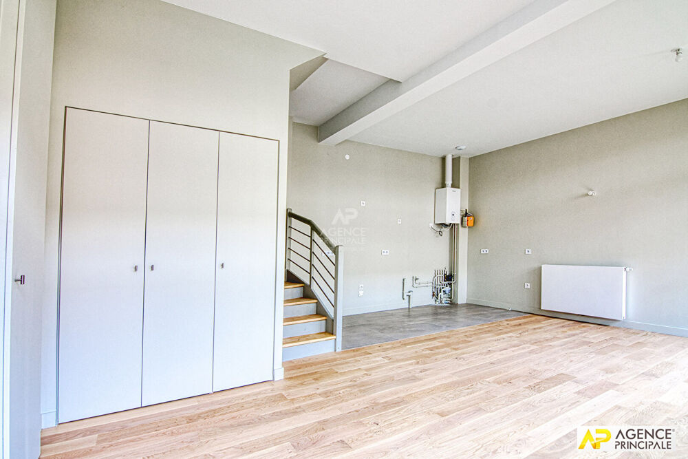 Vente Maison Versailles  Notre Dame  - Maison 3 pièces 65.8 m ² au sol avec terrasse arborée de 17,5 m² Versailles