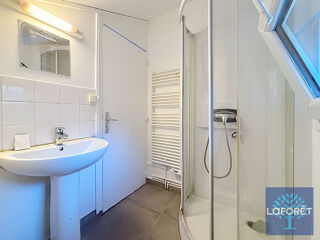  Appartement à louer 2 pièces 35 m²