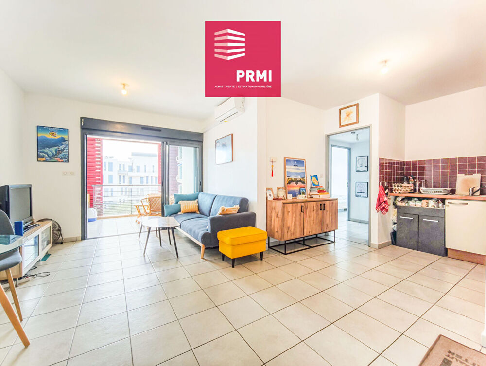 Vente Appartement SAINT-PIERRE FRONT DE MER - Bel Appartement T3 avec 2 Parkings proche Plage Saint pierre
