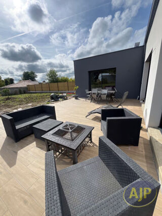  Maison � louer 4 pi�ces 109 m�