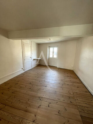  Appartement � louer 2 pi�ces 50 m�