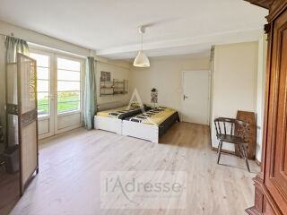  Maison � vendre 10 pi�ces 200 m�