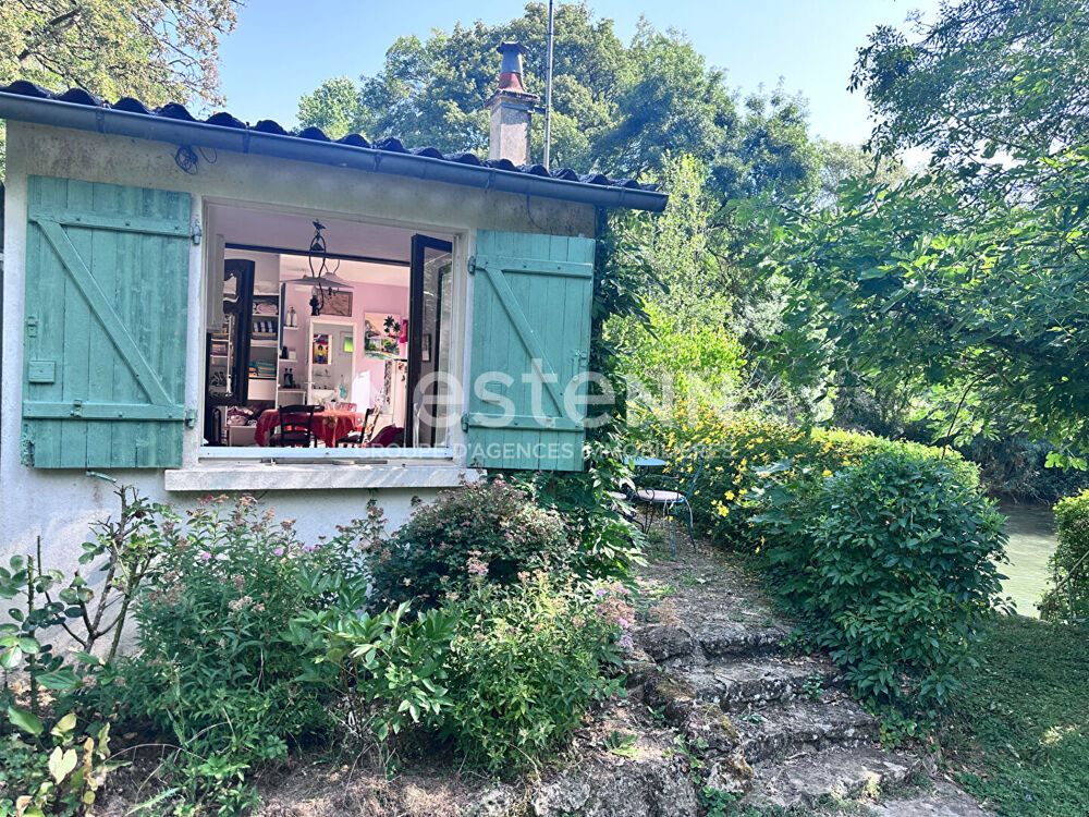Vente Maison Jolie maison de 33 m² en bord du Loir avec jardin, garage à vendre à Flée (72500) Flee
