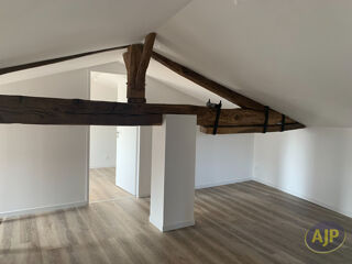  Maison à louer 4 pièces 85 m²