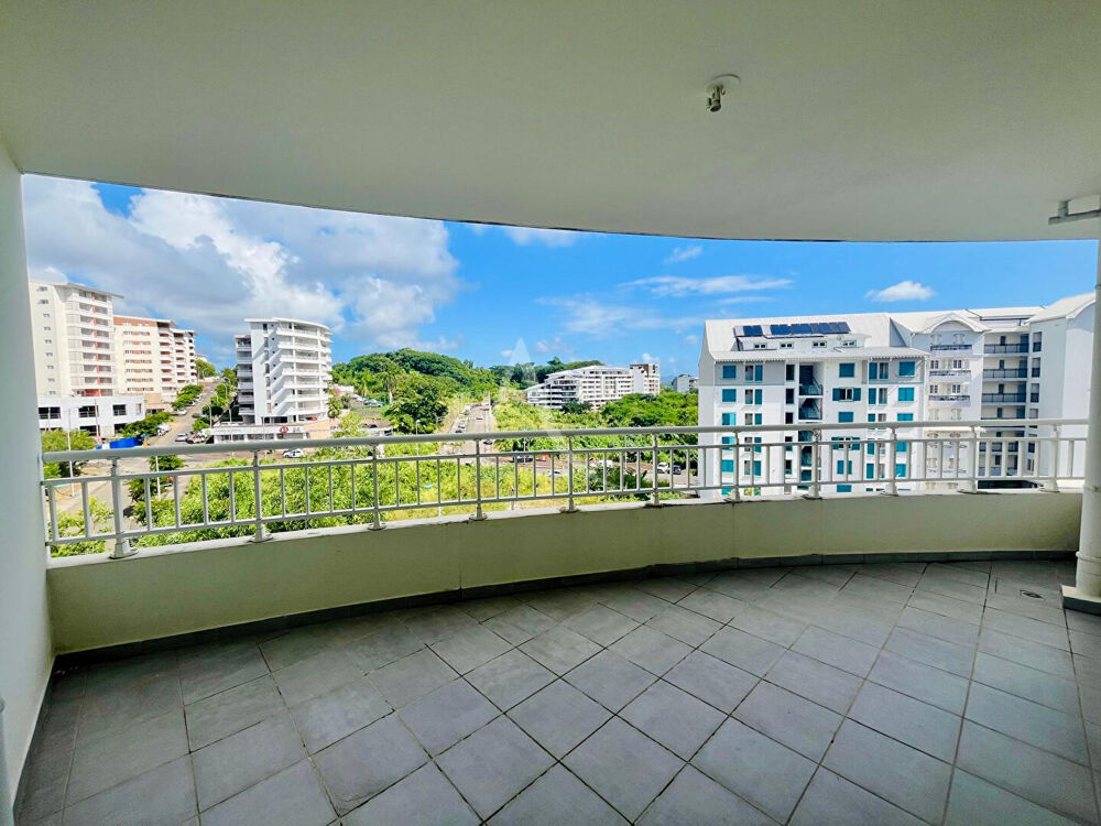 Vente Appartement Appartement 4 pièces Etang Z'Abricots Fort de france