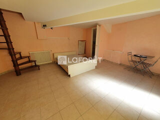  Immeuble � vendre 9 pi�ces 180 m�