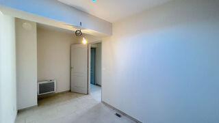  Maison à louer 5 pièces 105 m²