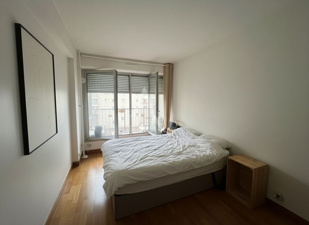 Vente Appartement Paris 11ème -Balcon & beau potentiel -Actuellement Loué- Paris 11