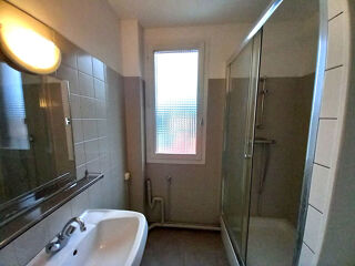  Appartement à louer 3 pièces 54 m²