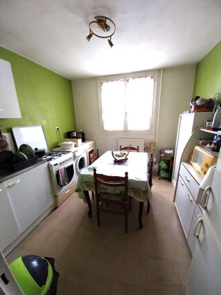  Appartement � vendre 3 pi�ces 77 m�