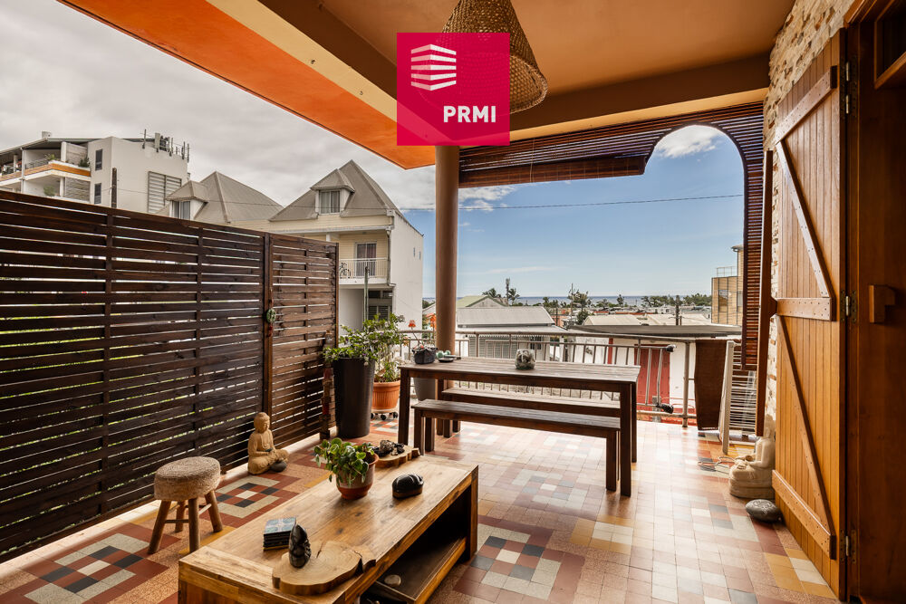 Vente Immeuble Saint-Benoît - Ensemble immobilier avec local commercial, appartement et dépendance Saint benoit