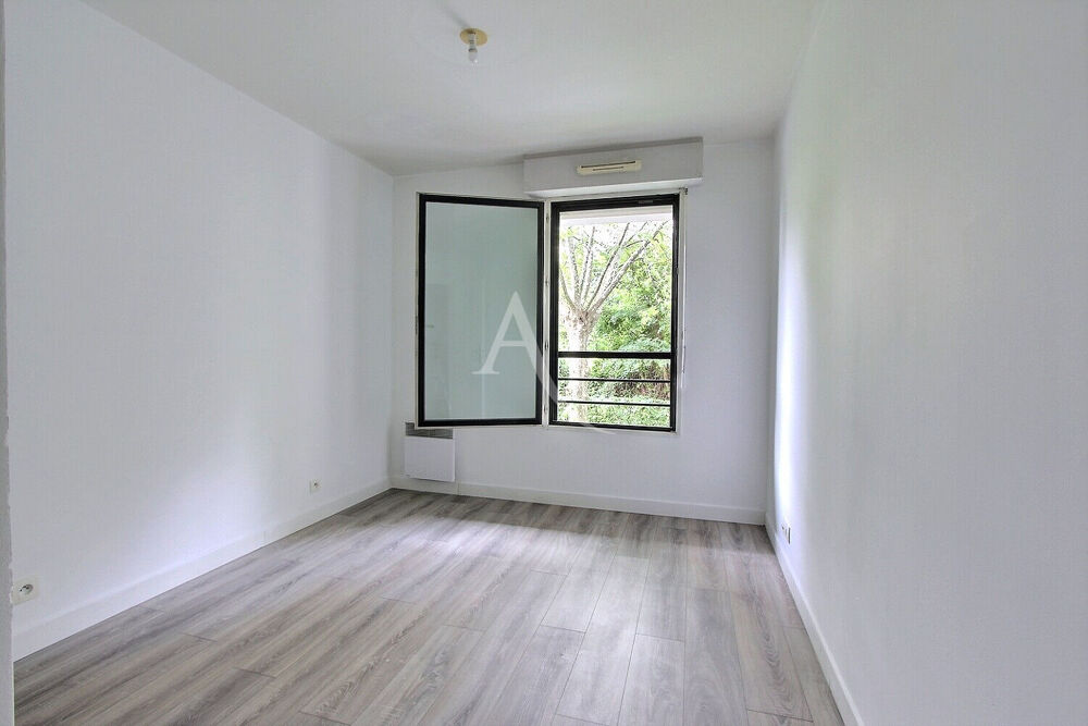 Appartement Asnieres Sur Seine 3 pièce(s) 72.2 m2 AVEC BALCON