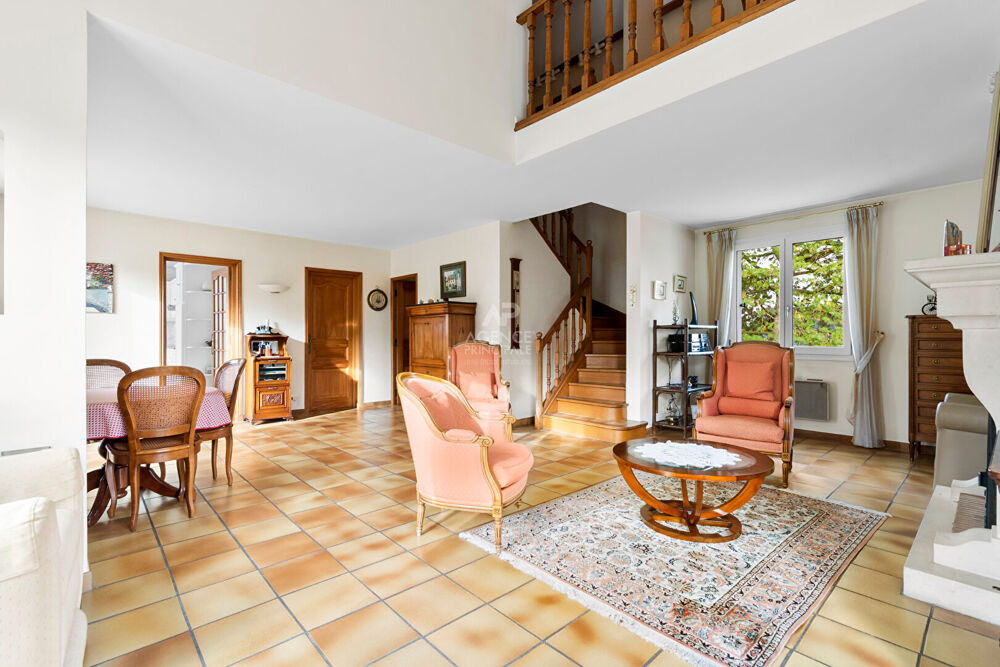 Maison Saint Germain En Laye 6 pièces 140 m2