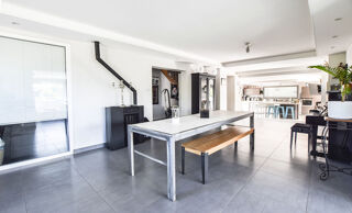  Maison � vendre 12 pi�ces 297 m�