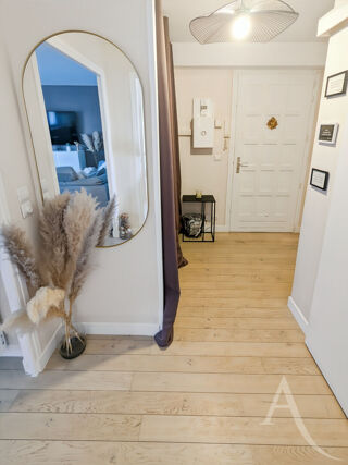  Appartement à louer 2 pièces 54 m²