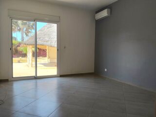  Maison � vendre 4 pi�ces 200 m� Saly