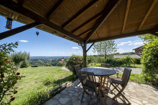  Maison à vendre 7 pièces 232 m²