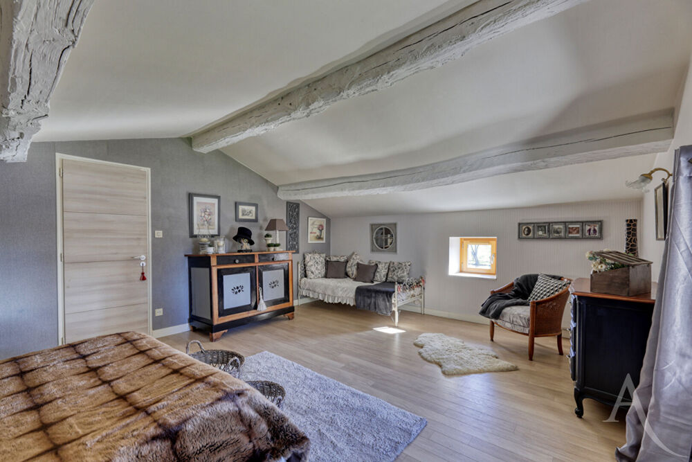 à vendre  Maison Montaigu (85600)