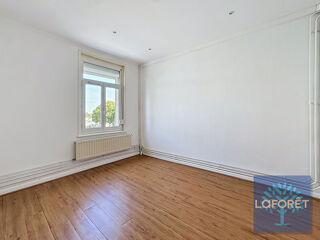  Appartement à louer 2 pièces 47 m²