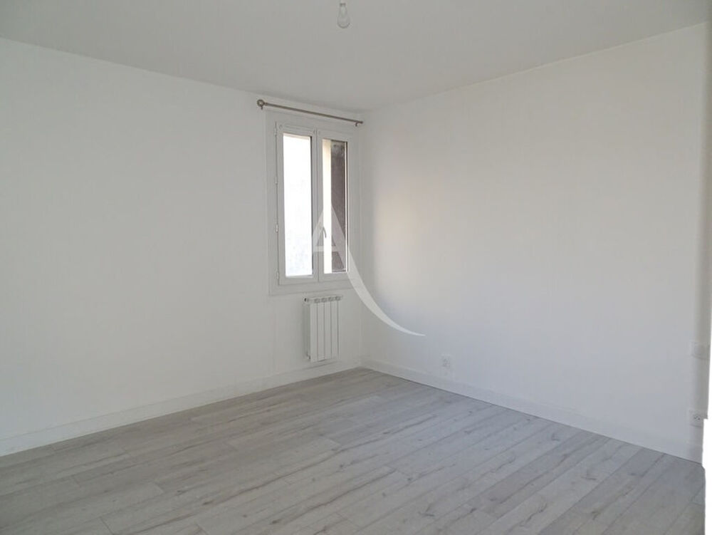 Location Appartement Appartement centre ville Narbonne 3 pièces 43 m2 rénové Narbonne