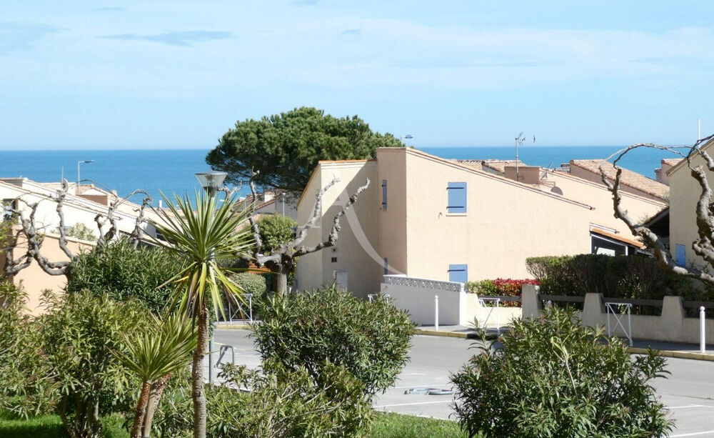 Vente Appartement Saint-Pierre-La-Mer, petit T2 en rez-de-chaussée avec vue mer ! Saint pierre la mer