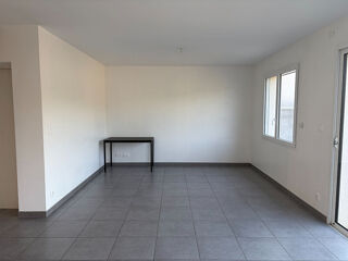  Maison à louer 6 pièces 116 m²