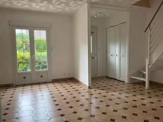  Maison à louer 5 pièces 89 m²
